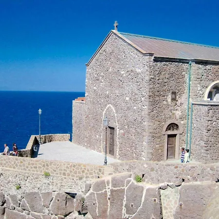 Lucia 150mt From * Castelsardo