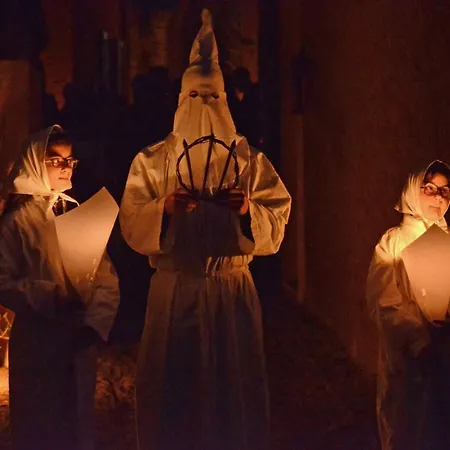 Lucia 150mt From Appartement