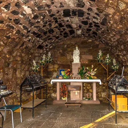 Lucia 150mt From Apartman