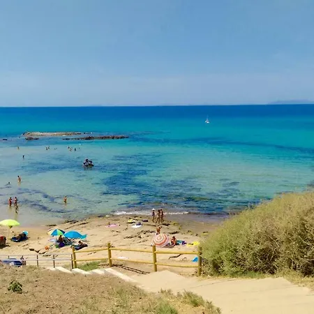 Lucia 150mt From Apartman *