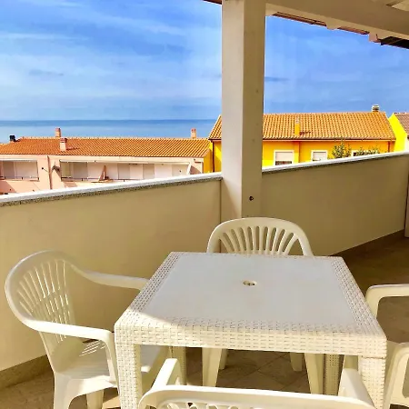 Apartman Lucia 150mt From